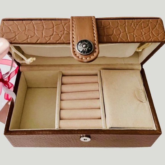 Jewelry Box -Tan Leather Look - New - Picture 2 of 10